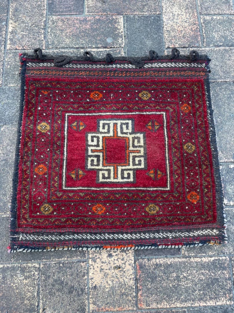 Beluch 遊牧民のバッグ 53x52cm