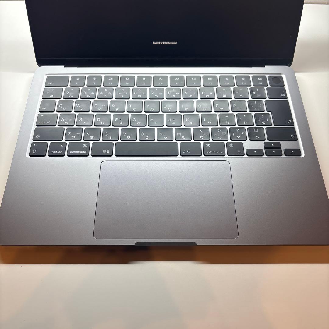 MacBook Air M3 13インチ スペースグレー