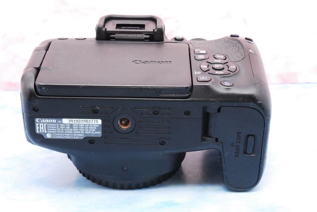 Canon Kiss X9i★手ぶれ補正＆超望遠★一眼レフカメラ★バッグ付