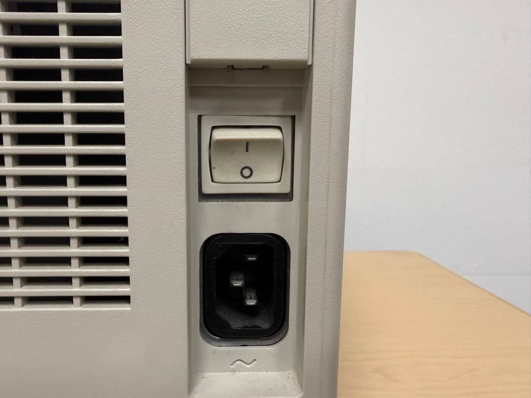 TG382☆美品☆Macintosh Classic2☆1991年製☆レトロPC