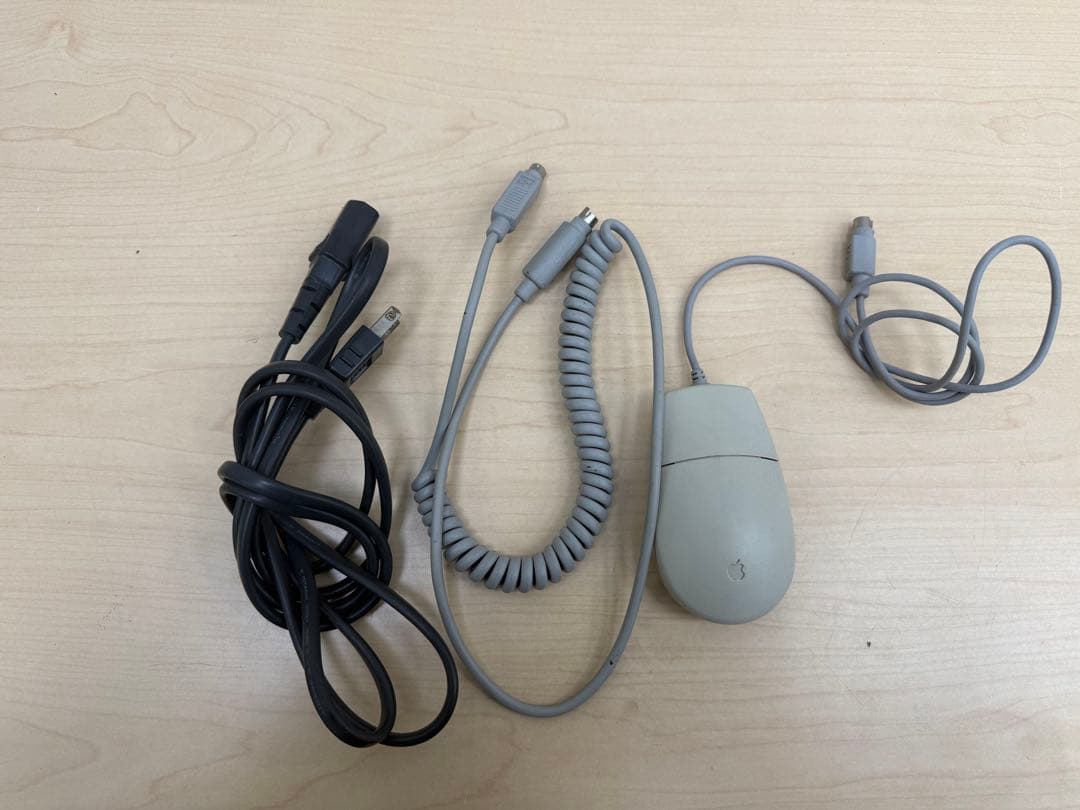 TG382☆美品☆Macintosh Classic2☆1991年製☆レトロPC