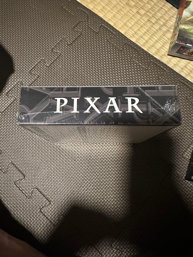 PIXAR ヴァイスシュヴァルツ トレーディングカード　パックのみ