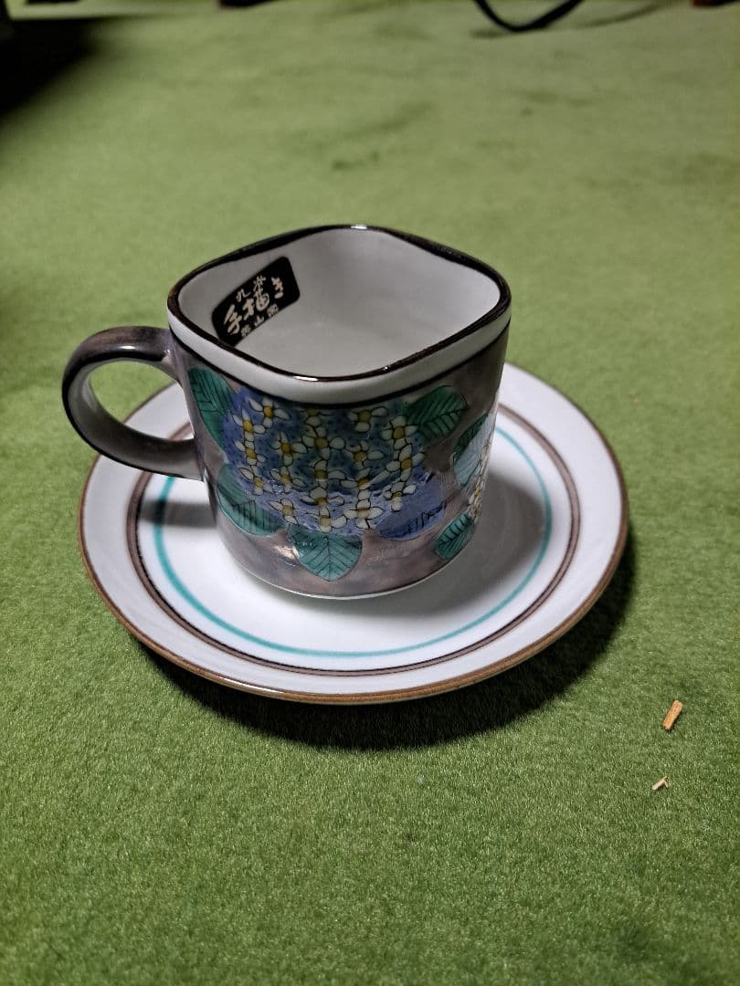 九谷焼　カップ&ソーサー3客