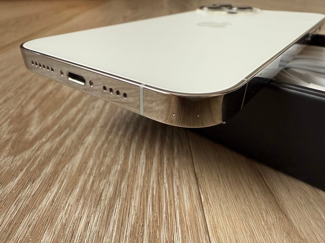 Apple iPhone 13 Pro Max シルバー　128GB