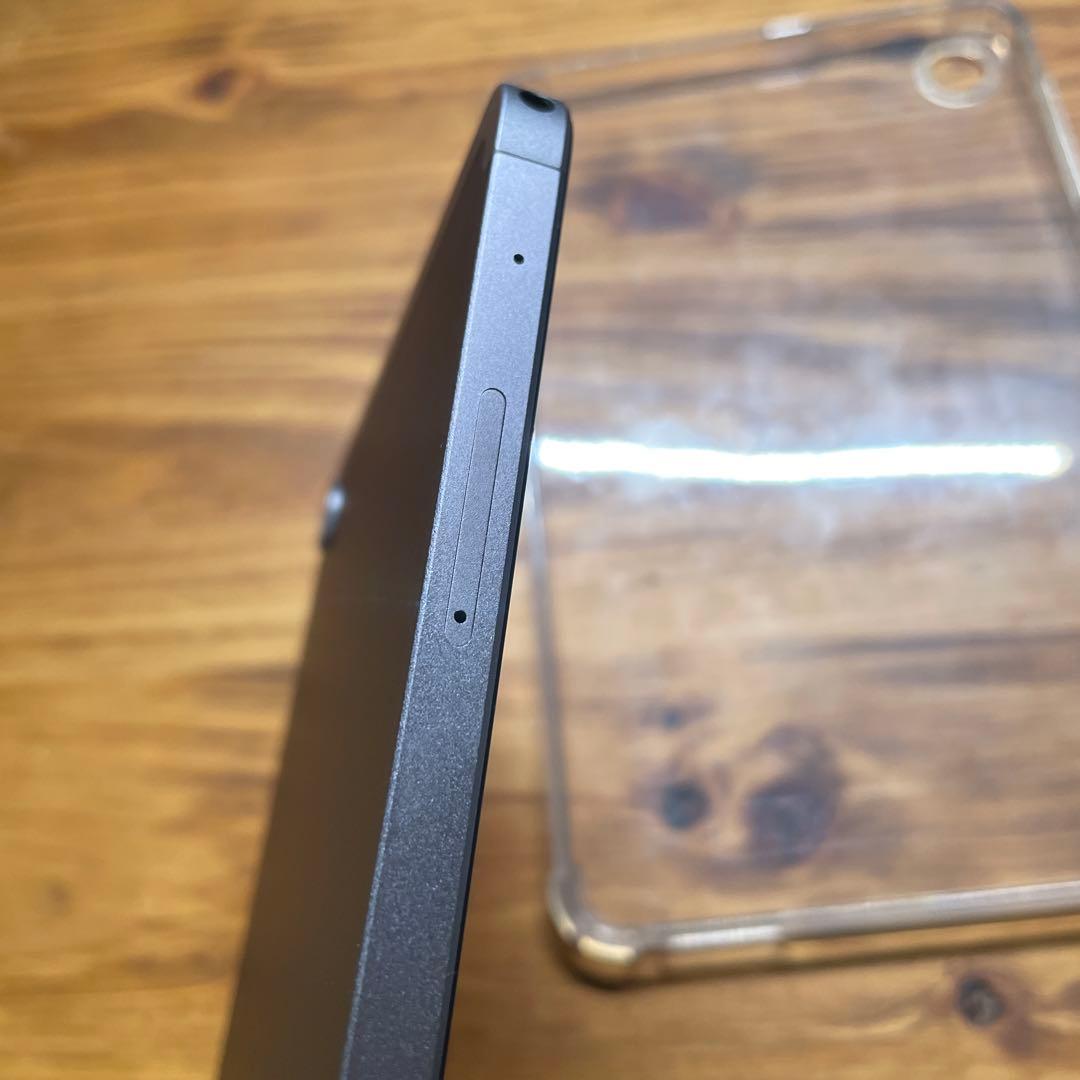 ALLDOCUBE iPlay50 mini（カバー付き）