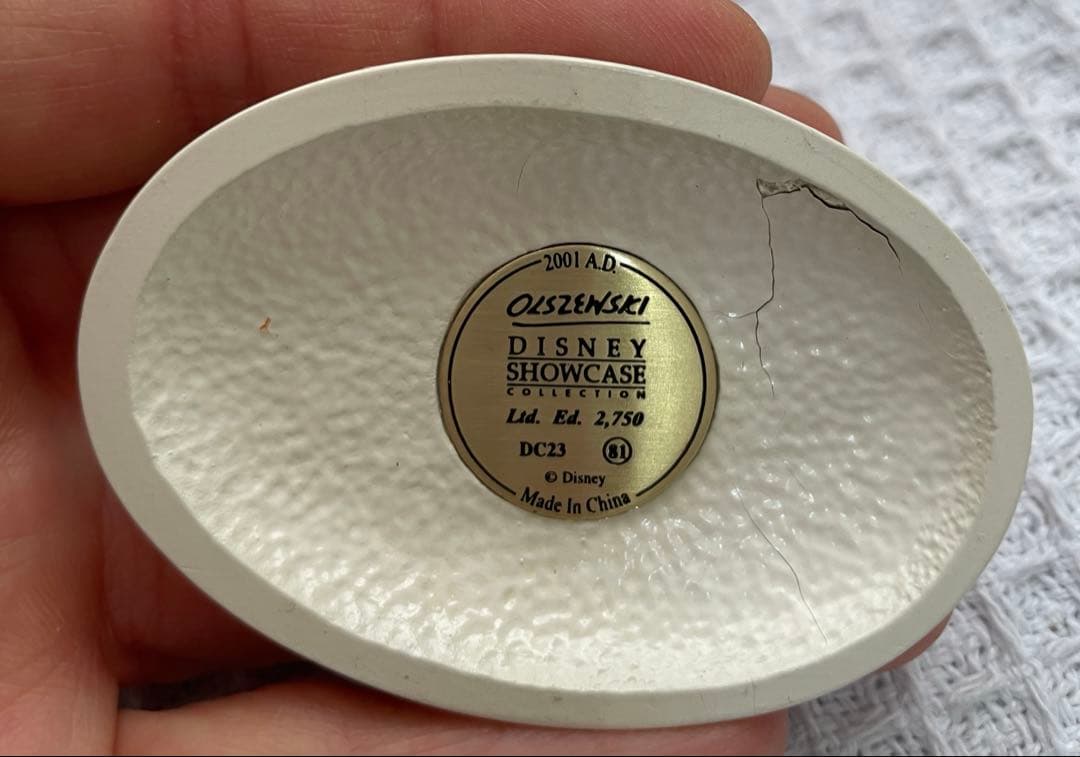 Olszewskiの「Story-Time」\"'Twitterpated\"