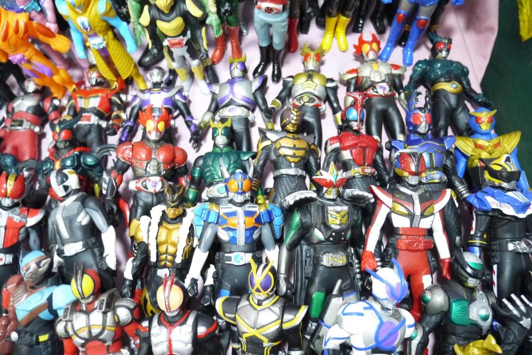 ライダーヒーローシリーズ　ビックサイズソフビ　134体