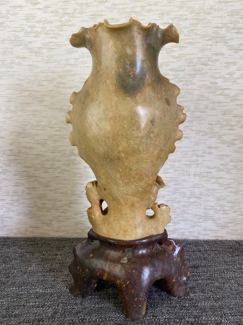 中国石細工　花瓶フラワーベース　花彫刻　アンティーク　美術品