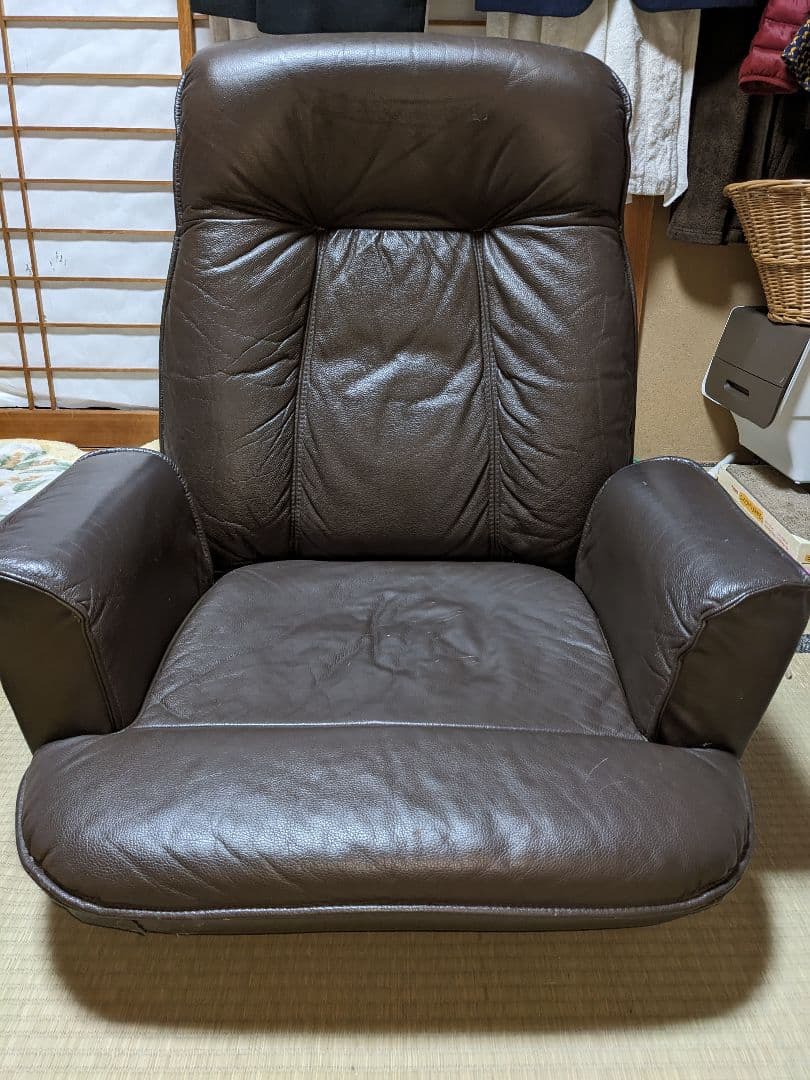 総革張リクラ イニング。光製作所製。直接引き取限定です。