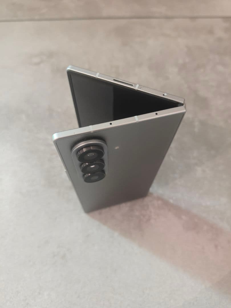 美品 Samsung Galaxy Z Fold 7　SCG34