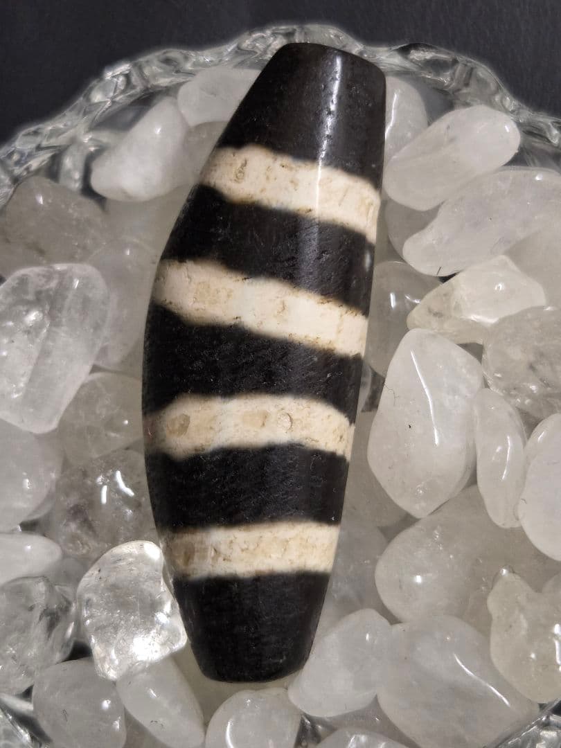 936　天珠　湾月　四線天珠　Chung　dzibeads！