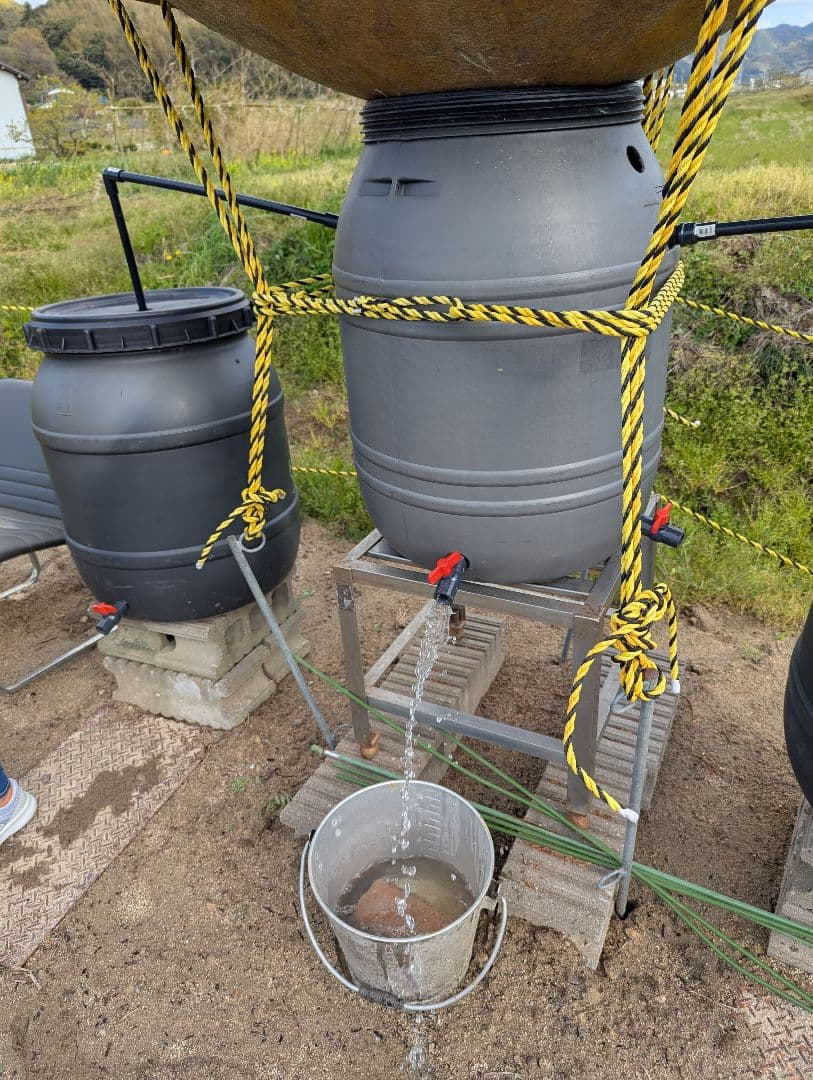雨水タンク130L黒コック付き