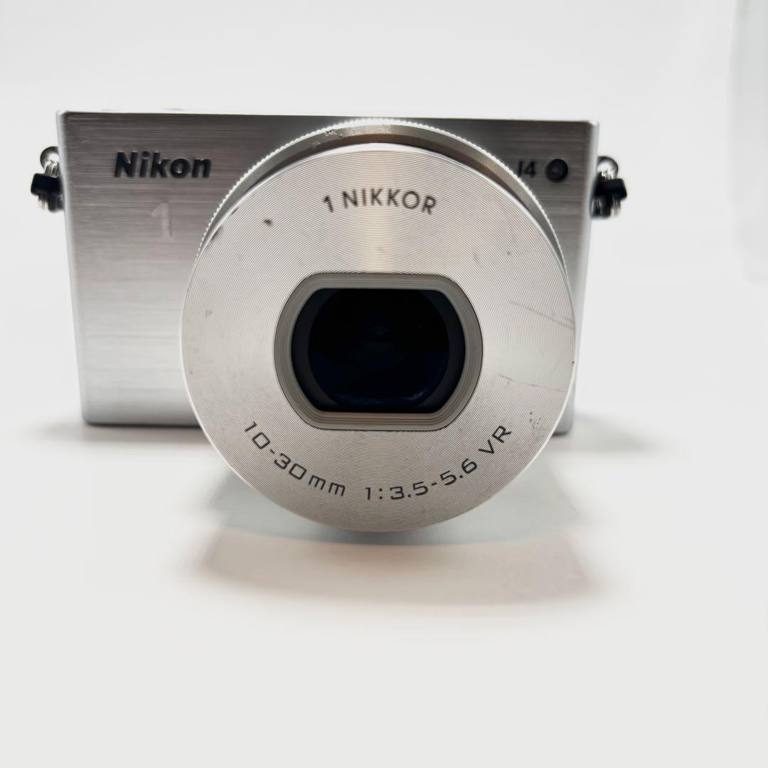 Nikon 1 J4 シルバー パワーズームレンズキット ミラーレス一眼