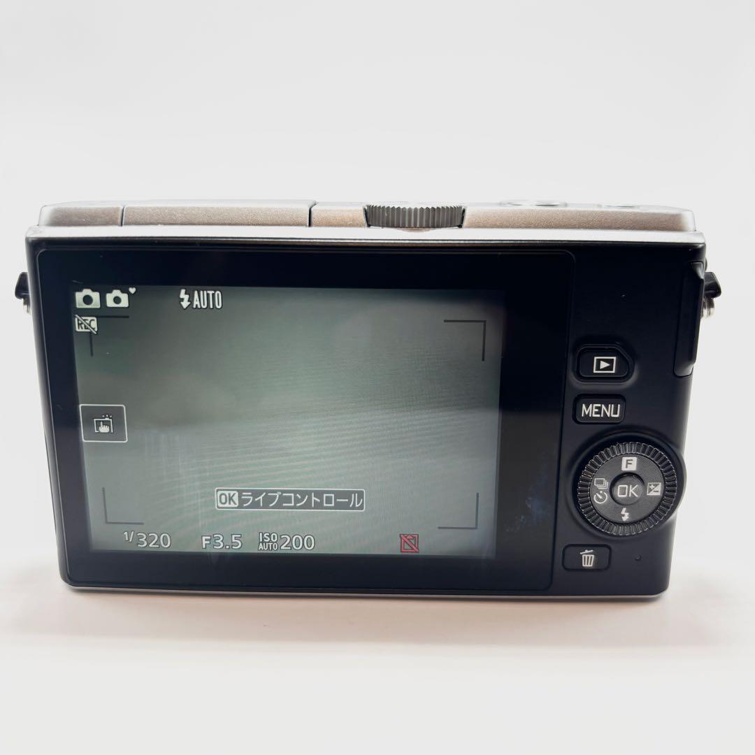 Nikon 1 J4 シルバー パワーズームレンズキット ミラーレス一眼