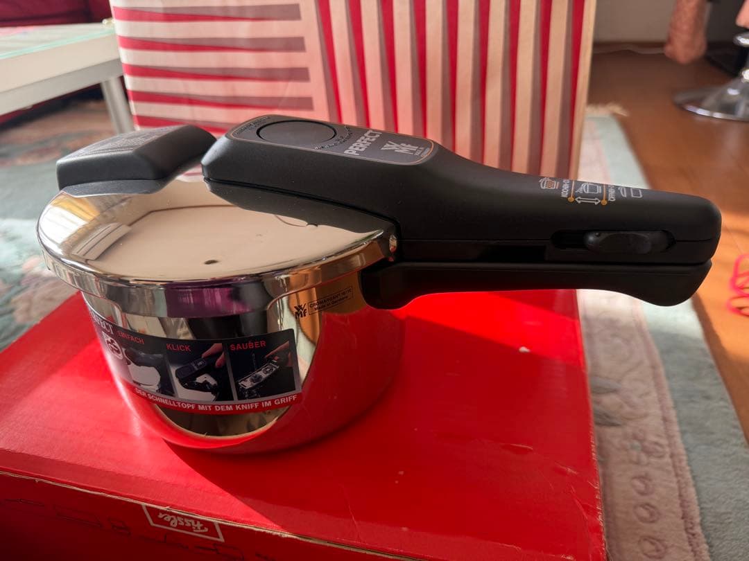 WMF PERFECT 圧力鍋 2.7L 未使用