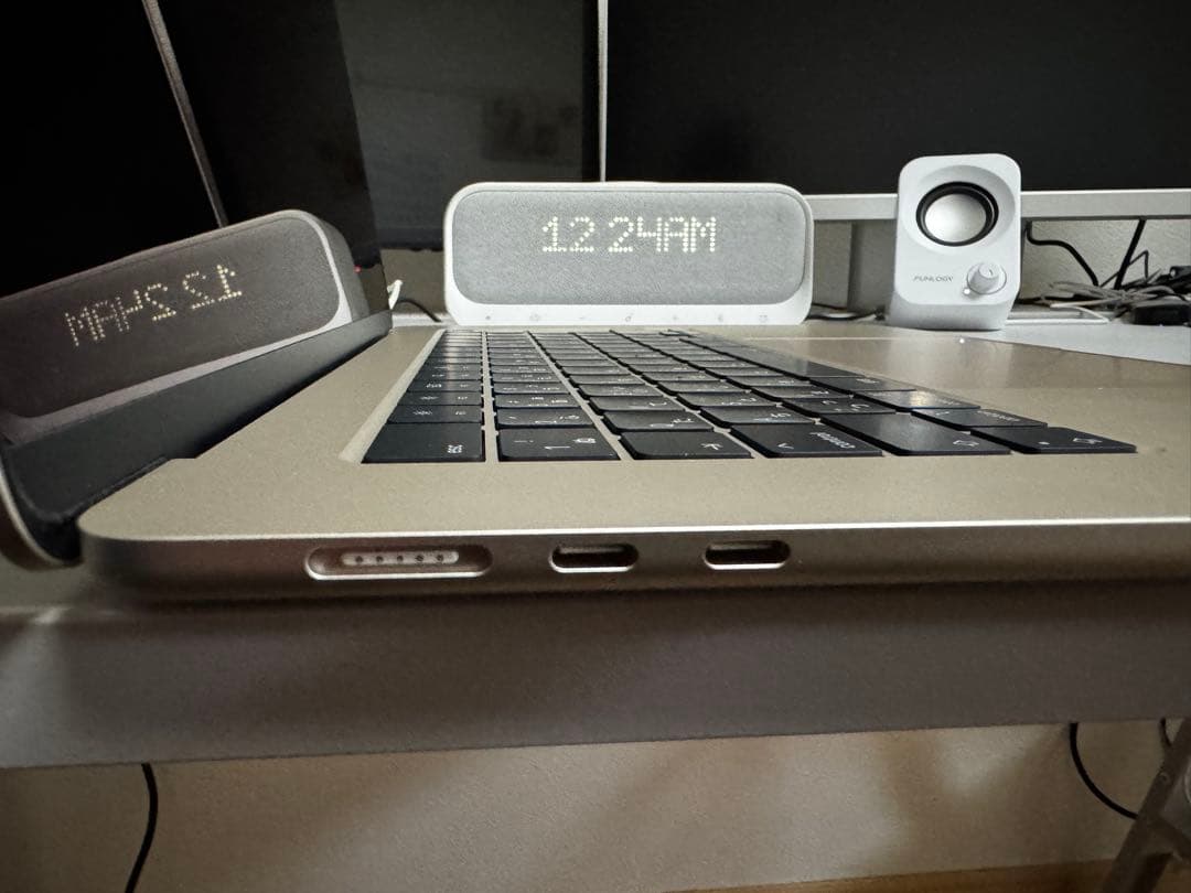 Apple MacBook Air スターライト (16GB/512GB)