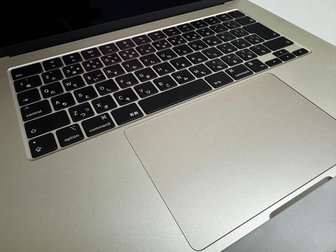 Apple MacBook Air スターライト (16GB/512GB)