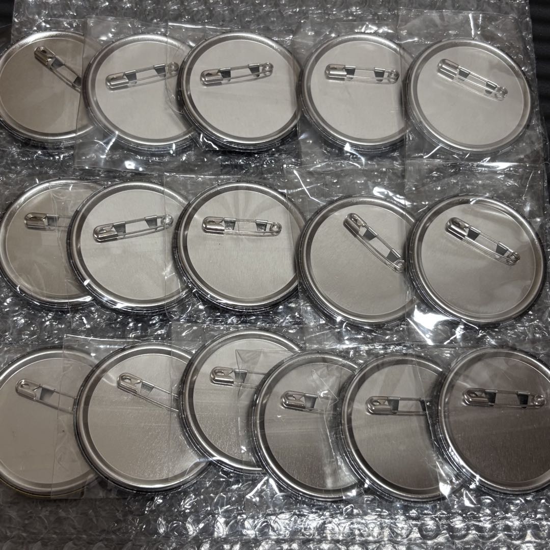 WIND BREAKER ウィンブレ 梶蓮 ジュエリー缶バッジ