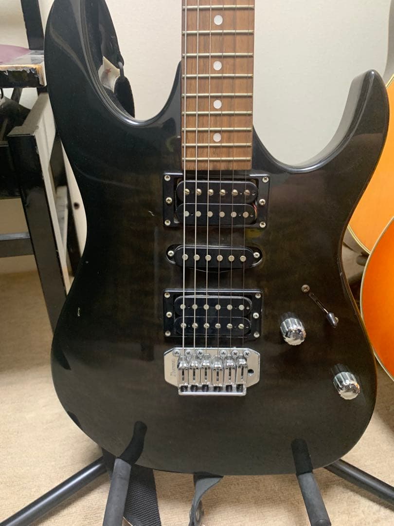 Ibanez ブラック エレキギター