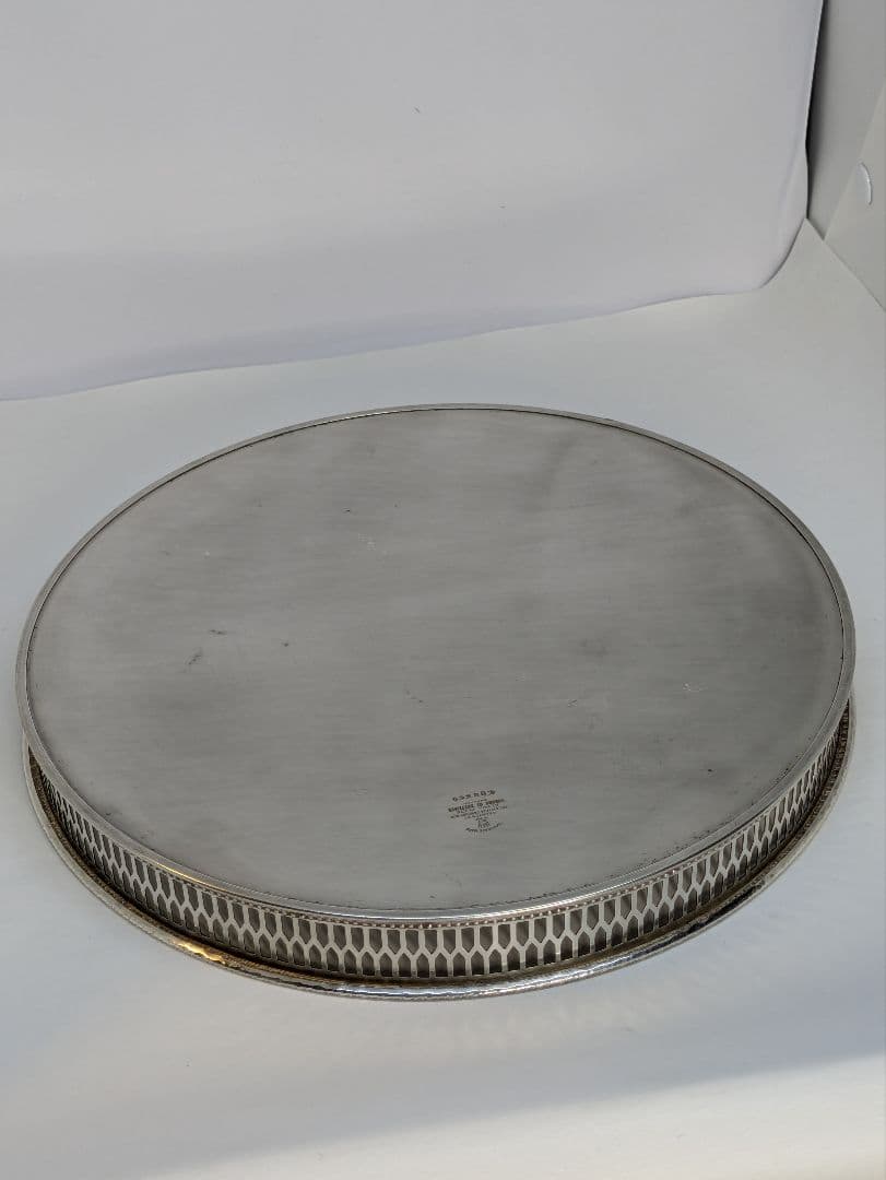 ☆b547、イギリス　VINERS社 ラウンドトレイ　アンティーク