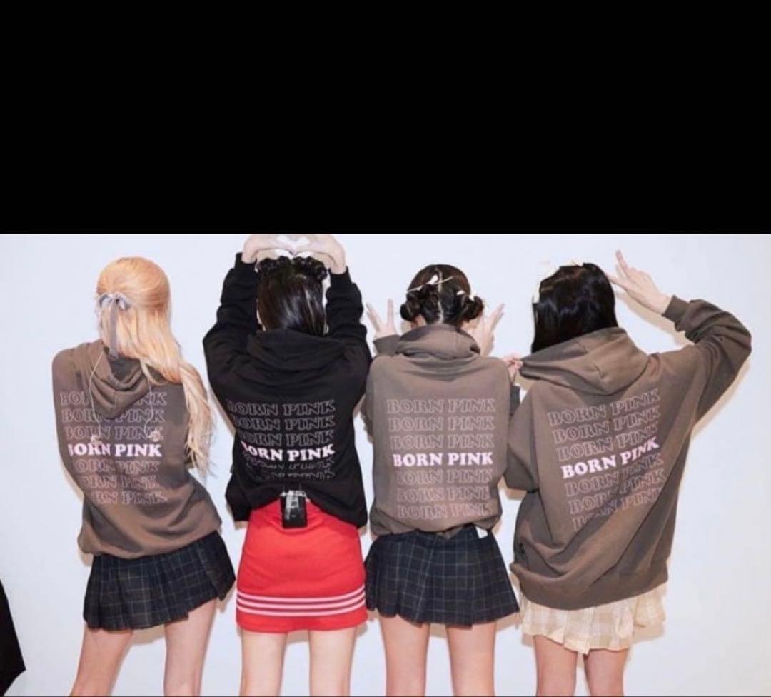 【新品】BLACKPINK パーカー 黒 Lサイズ BORN PINK ブラック