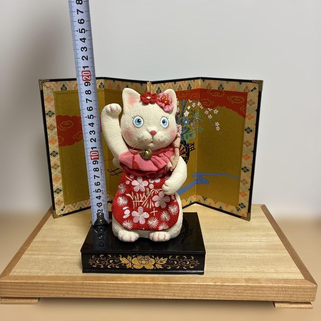 正絹・古布　ちりめん細工　招き猫