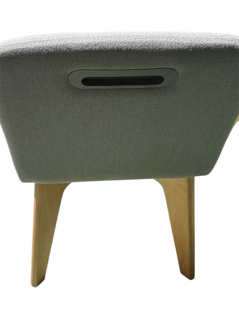 Oliverオリバー　モダンなグレーの椅子　2脚