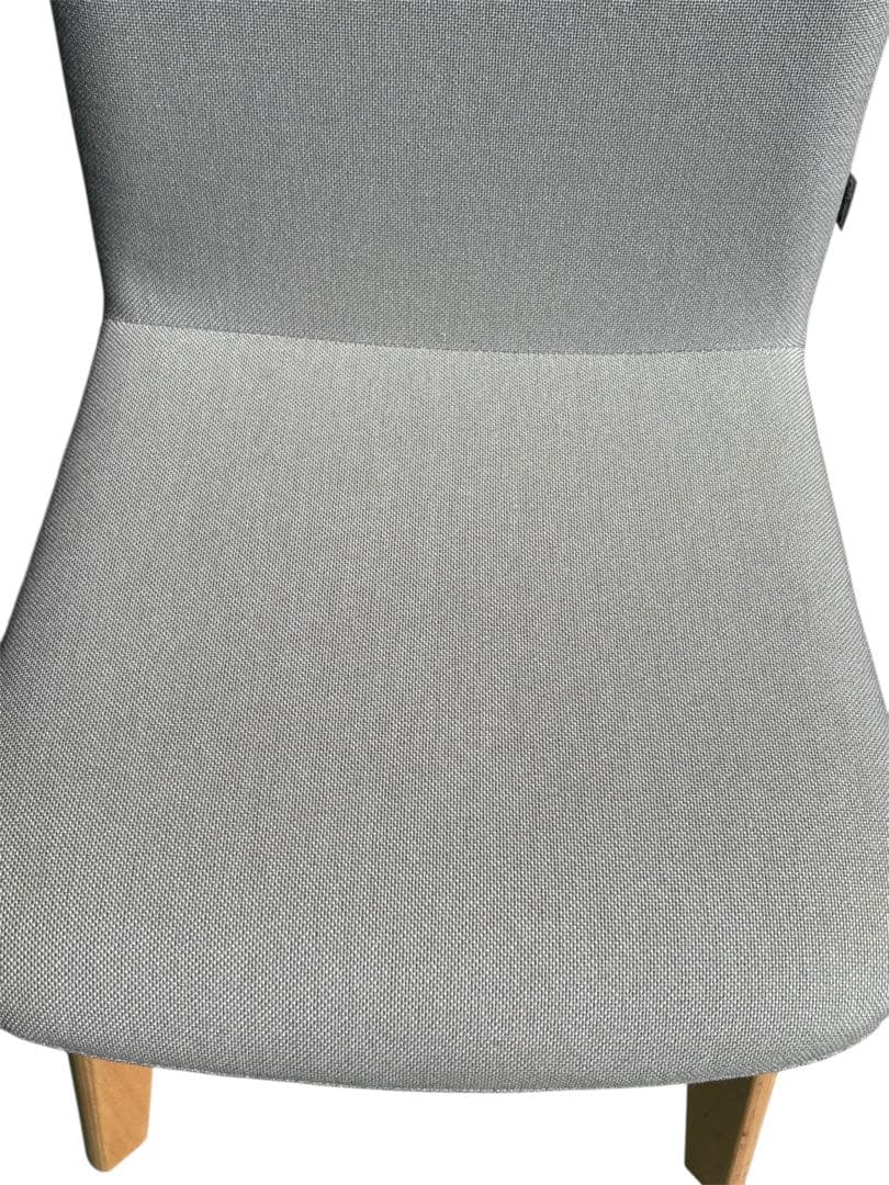 Oliverオリバー　モダンなグレーの椅子　2脚