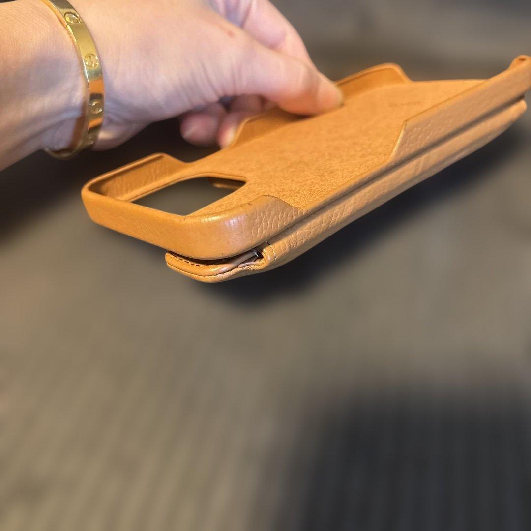 demiu iPhone14pro ケース　バロン　ブラウン