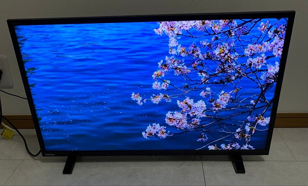 送料込み　東芝　REGZA 32S24 32V型　液晶テレビ2023年製