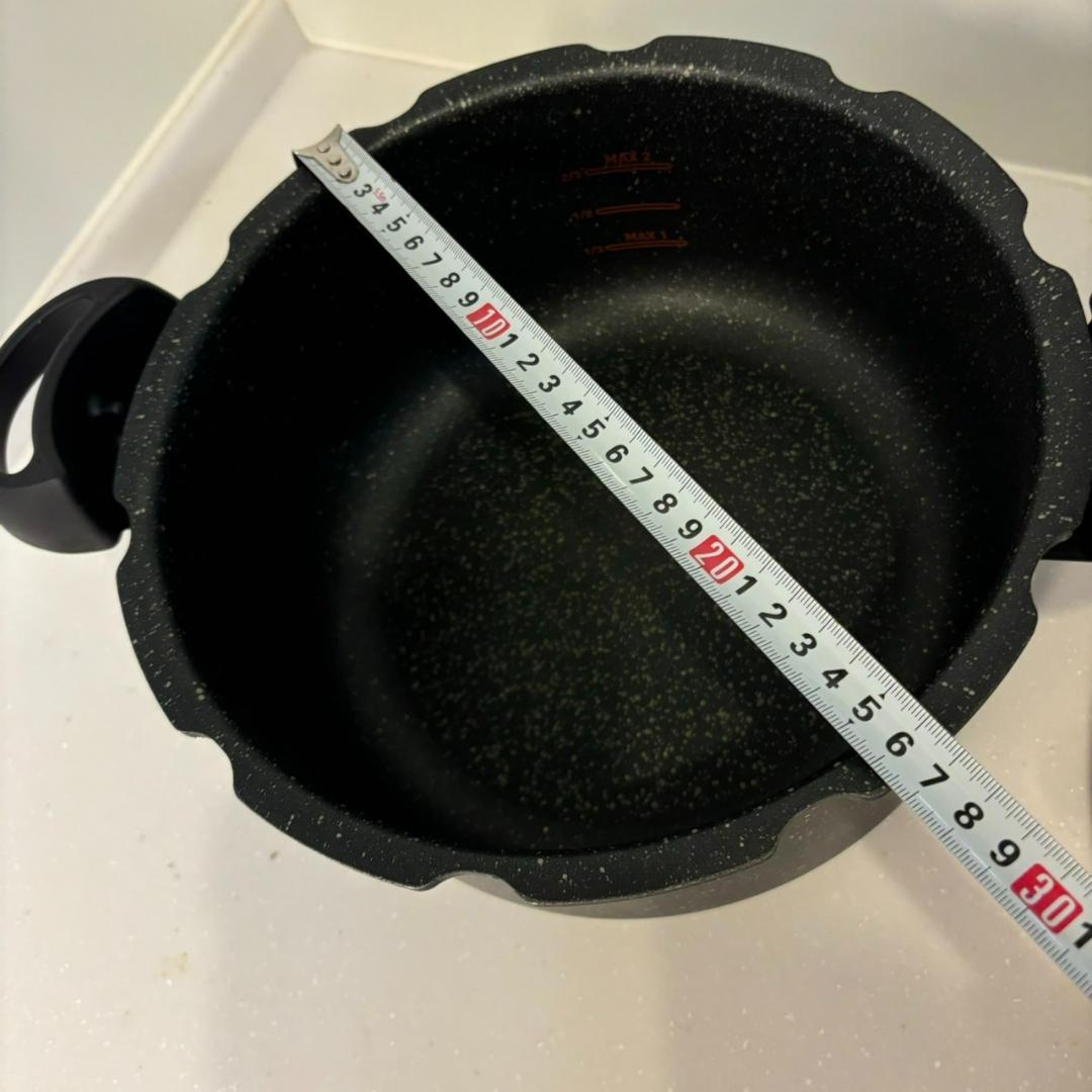 【最終値下げ】圧力鍋