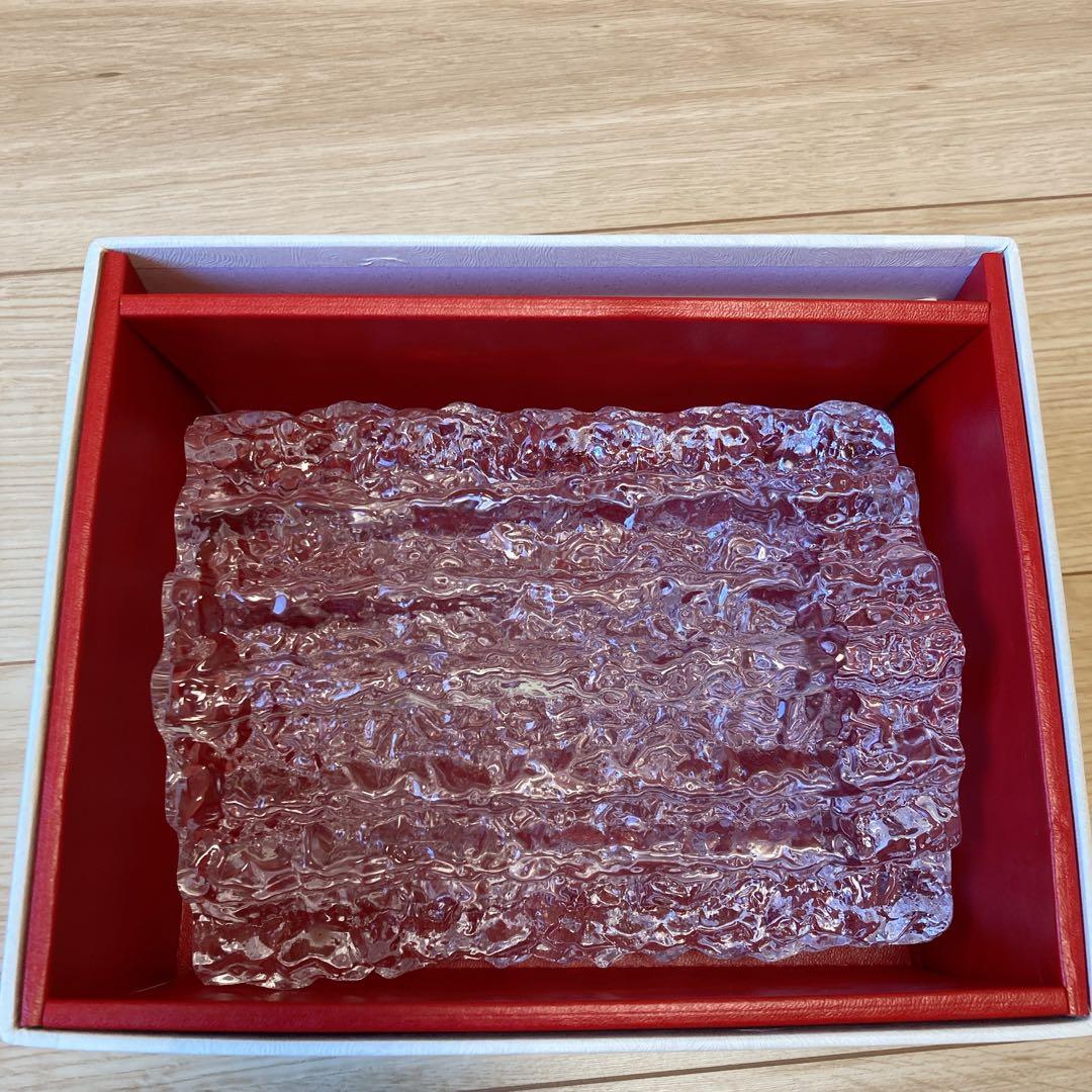 【新品未使用】カガミクリスタル　フラワーベース　オブジェ　花瓶