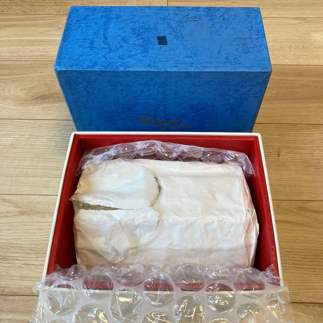 【新品未使用】カガミクリスタル　フラワーベース　オブジェ　花瓶