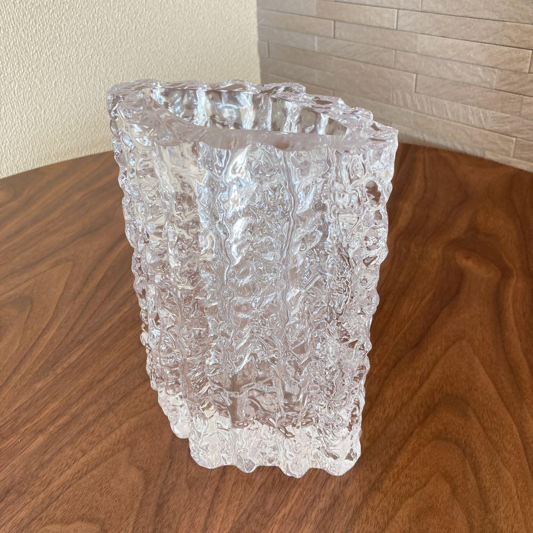 【新品未使用】カガミクリスタル　フラワーベース　オブジェ　花瓶