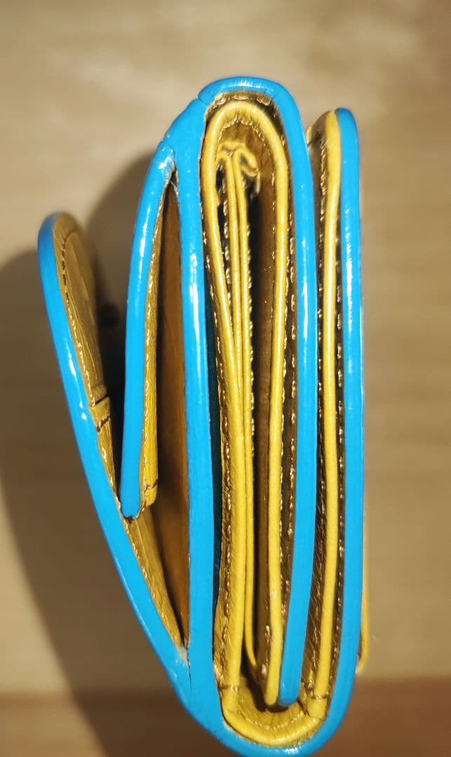 kissora（キソラ）アテネ KIVP-063 ミニ財布 牛革 本革 レザー