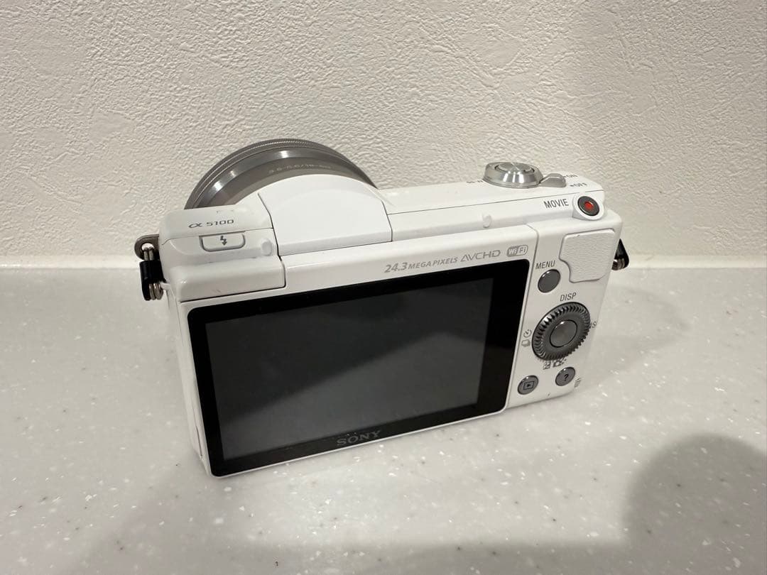 美咲さん専用 【美品】SONY α5100 ミラーレス一眼　単焦点レンズキッド