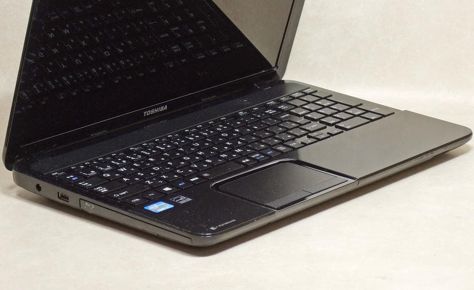 東芝PC 黒 i7 高速SSD WEBカメラ B-tooth Windows11