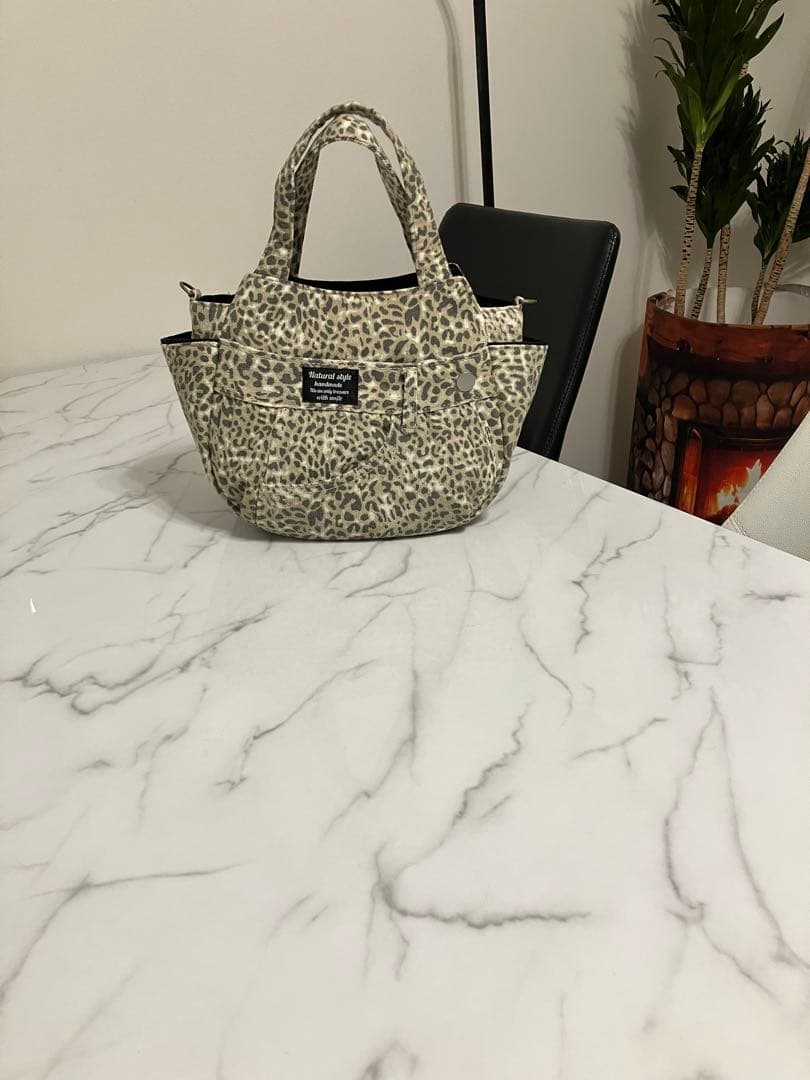 990 コロ葱(マロ)　ヒョウ柄デニムリメイクバック　ハンドメイド