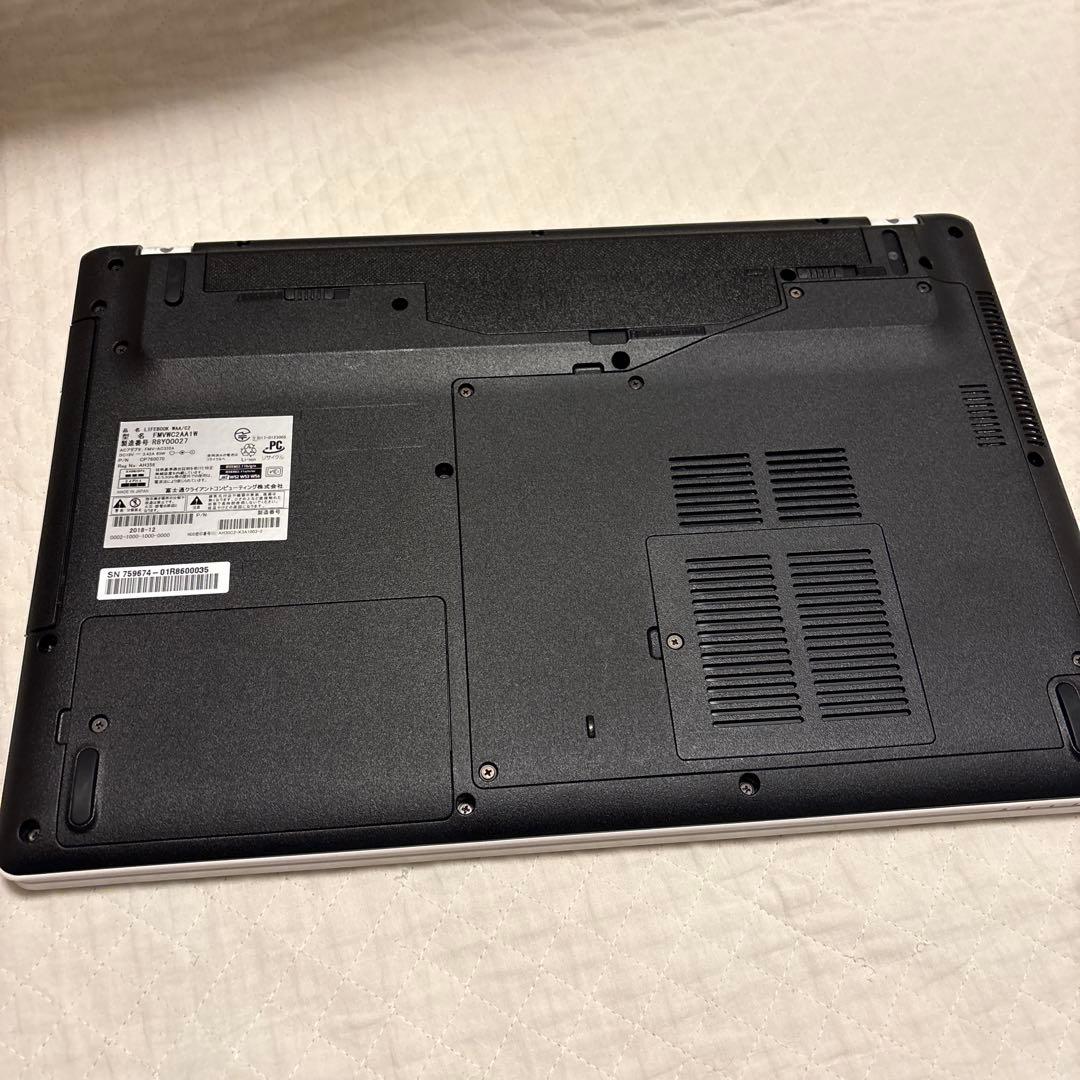 富士通　LIFEBOOK WAA/C2 2018年春モデル