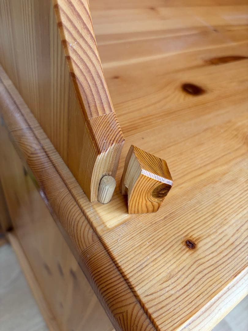 カントリー　食器棚　アンティーク　フレンチカントリー　キッチンボード