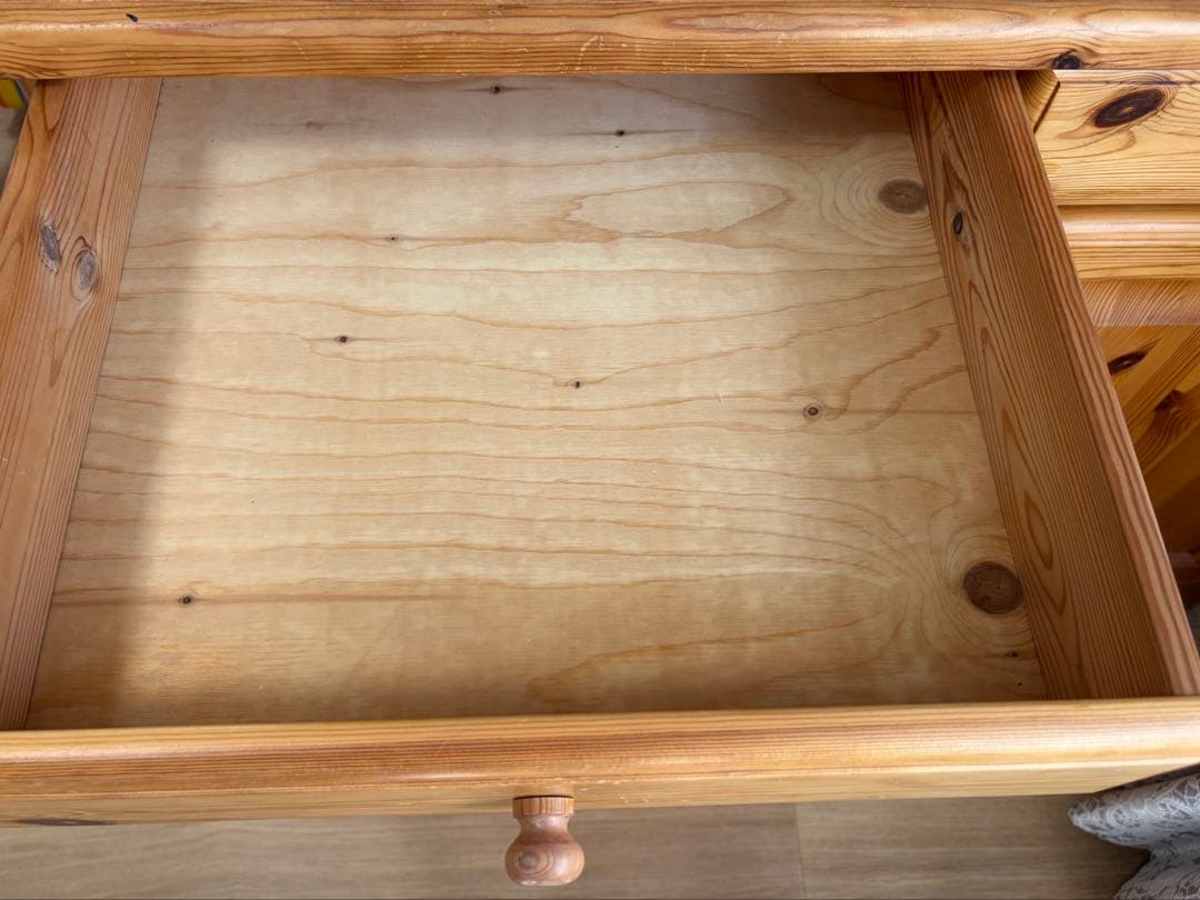 カントリー　食器棚　アンティーク　フレンチカントリー　キッチンボード