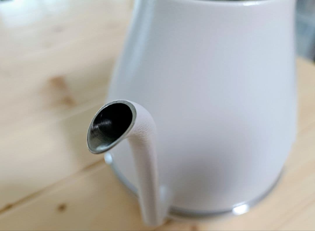 DeLonghi アイコナ 電気ケトル KBOE1230J ホワイト