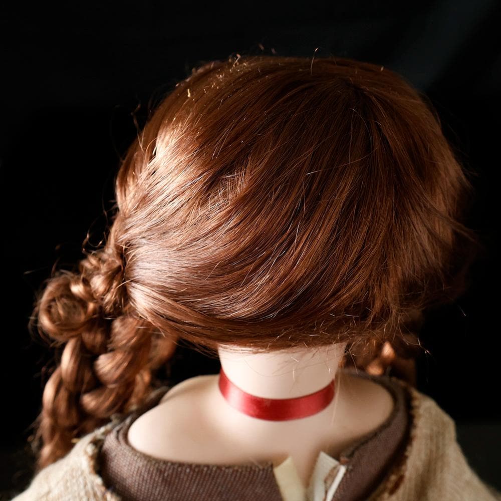 美しいお座り ビスクドール 木製 椅子 高さ46㎝ 磁器 グラスアイ 人形