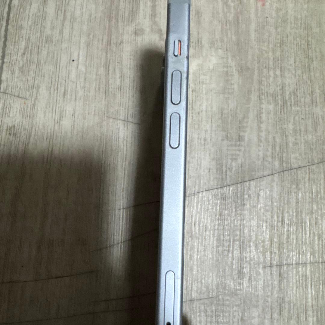 ち*う様 Apple iPhone 15 plus ホワイト 本体［ジャンク、海