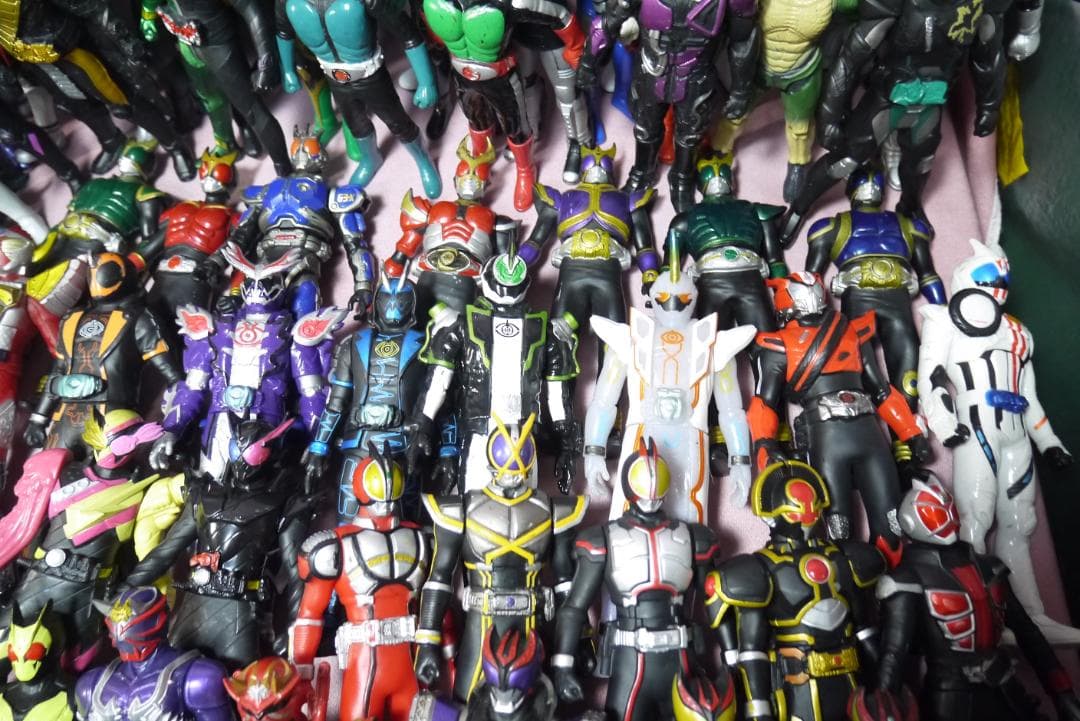 ライダーヒーローシリーズ　ビッグサイズソフビ　150体