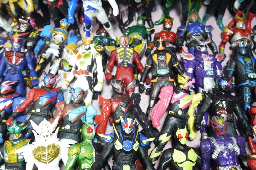 ライダーヒーローシリーズ　ビッグサイズソフビ　150体