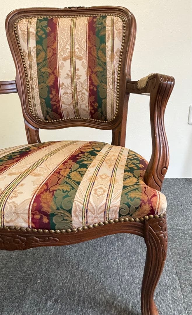 輸入家具 アンティークチェア 猫脚 クラシックスタイル 多色布張り椅子②