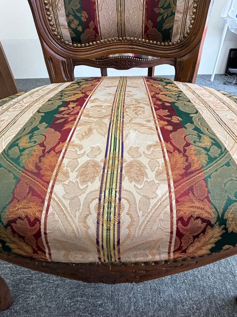 輸入家具 アンティークチェア 猫脚 クラシックスタイル 多色布張り椅子②