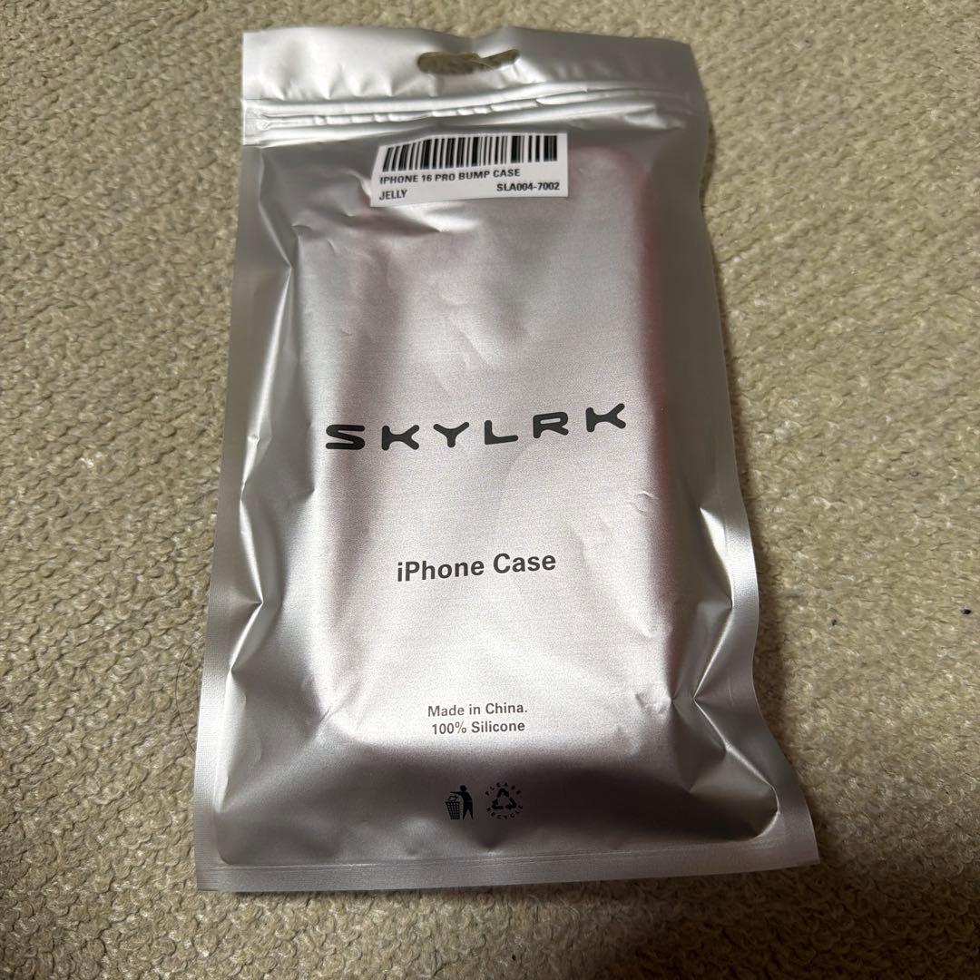 エビフライ 　skylrk スカイラークiPhone 16proケース