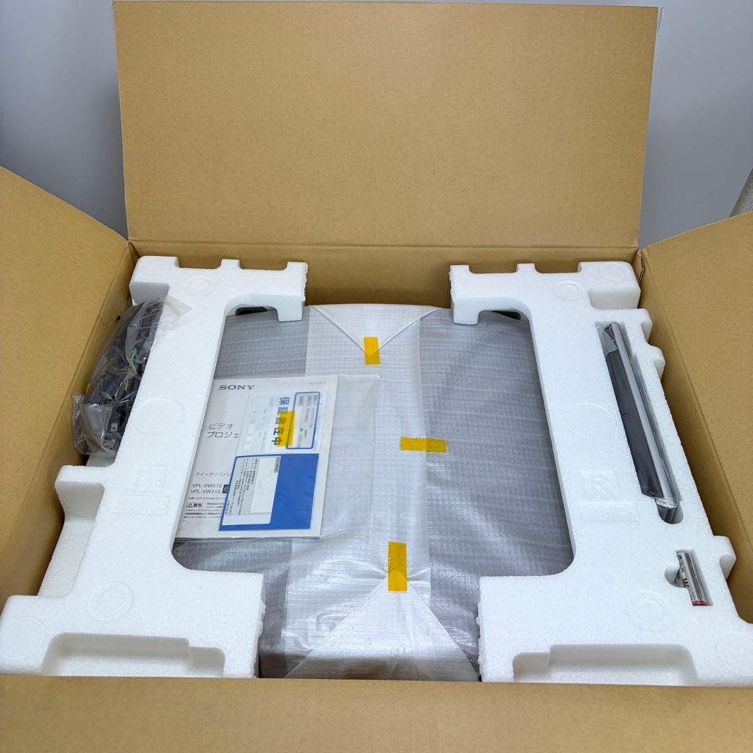 【新品未使用】SONY ソニー VPL-VW515 ブラック プロジェクター